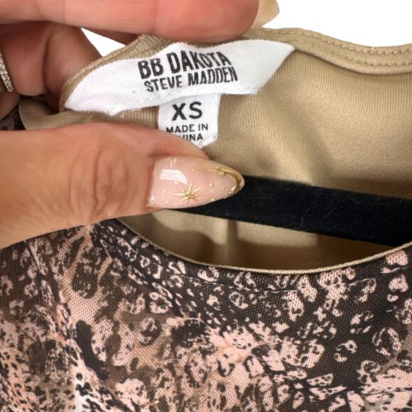 BB Dakota / Steve Madden Leopard Rouched Midi Dress w/ Sheer Long Sleeves - Picture 3 of 3